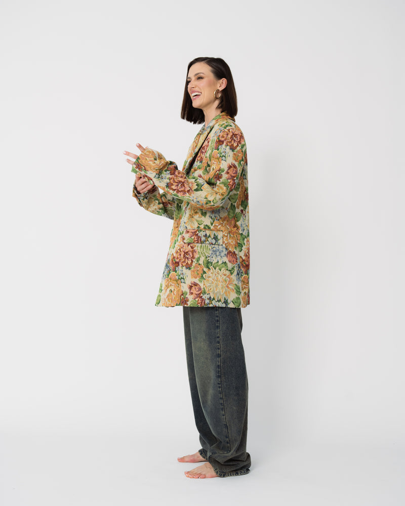 Avio oversized blazer